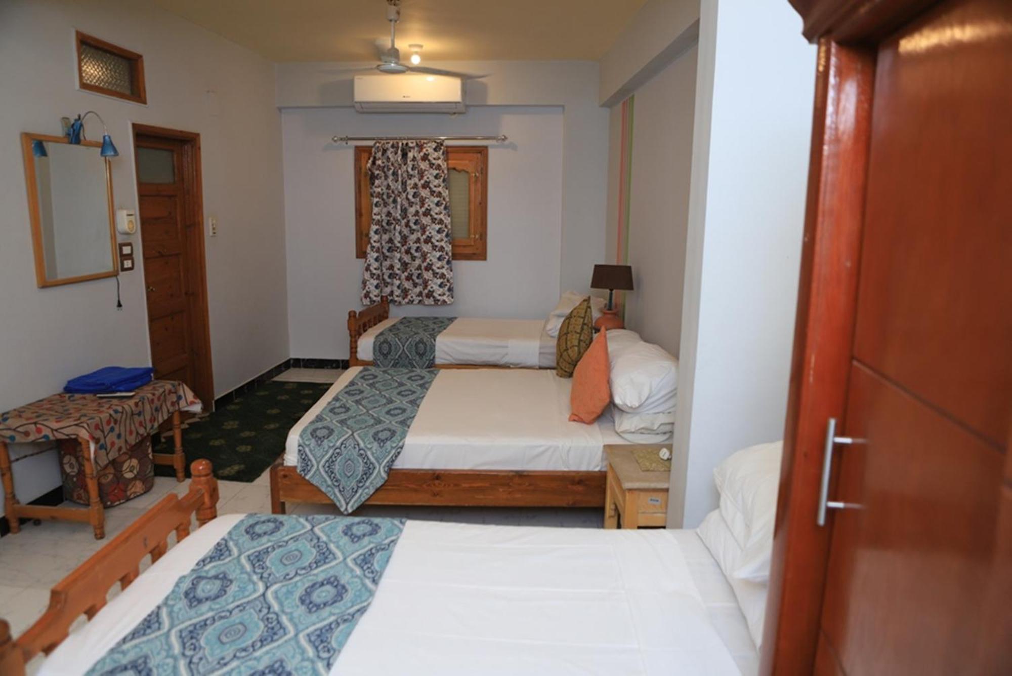 Amon Hotel Luxor Exterior photo