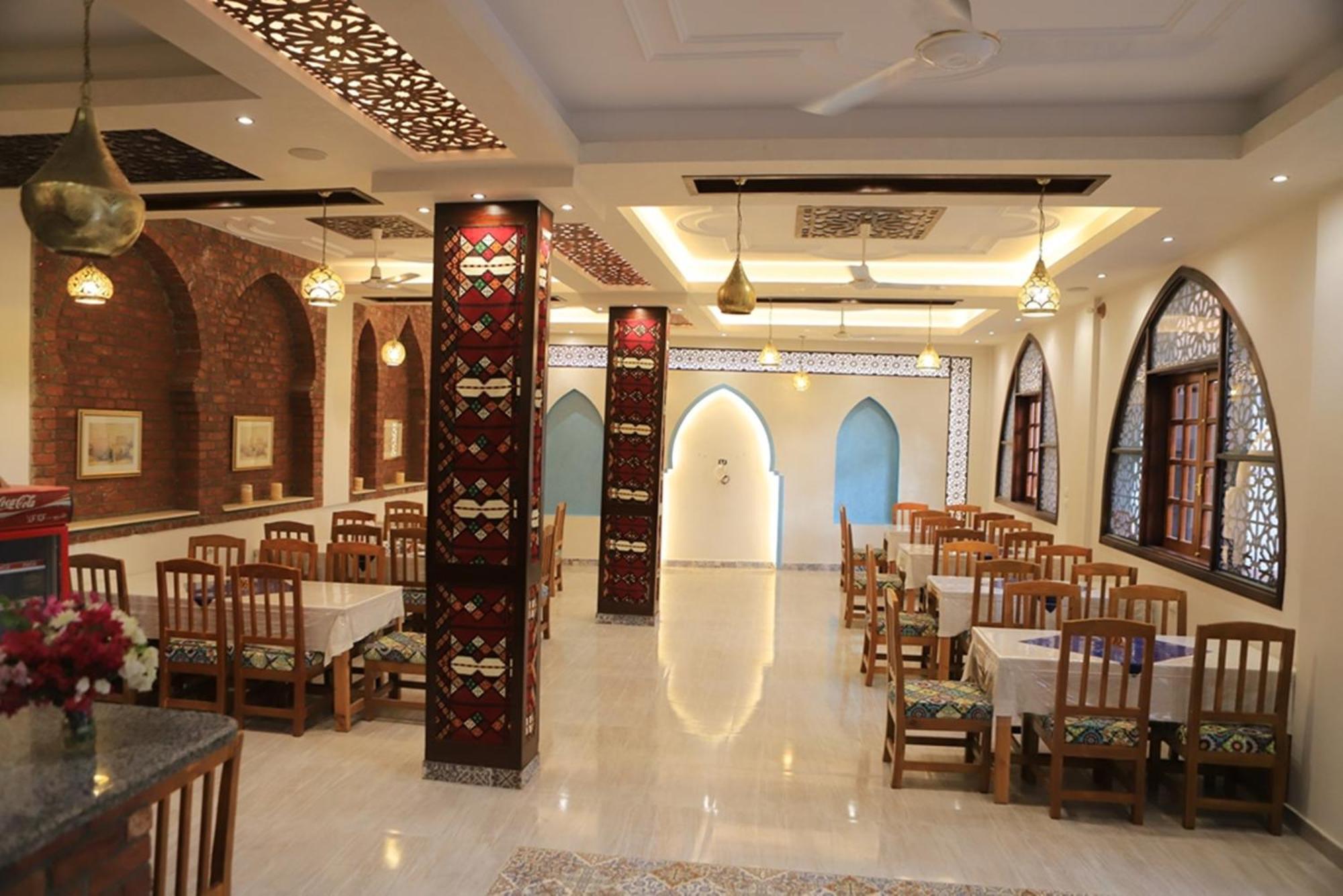 Amon Hotel Luxor Exterior photo