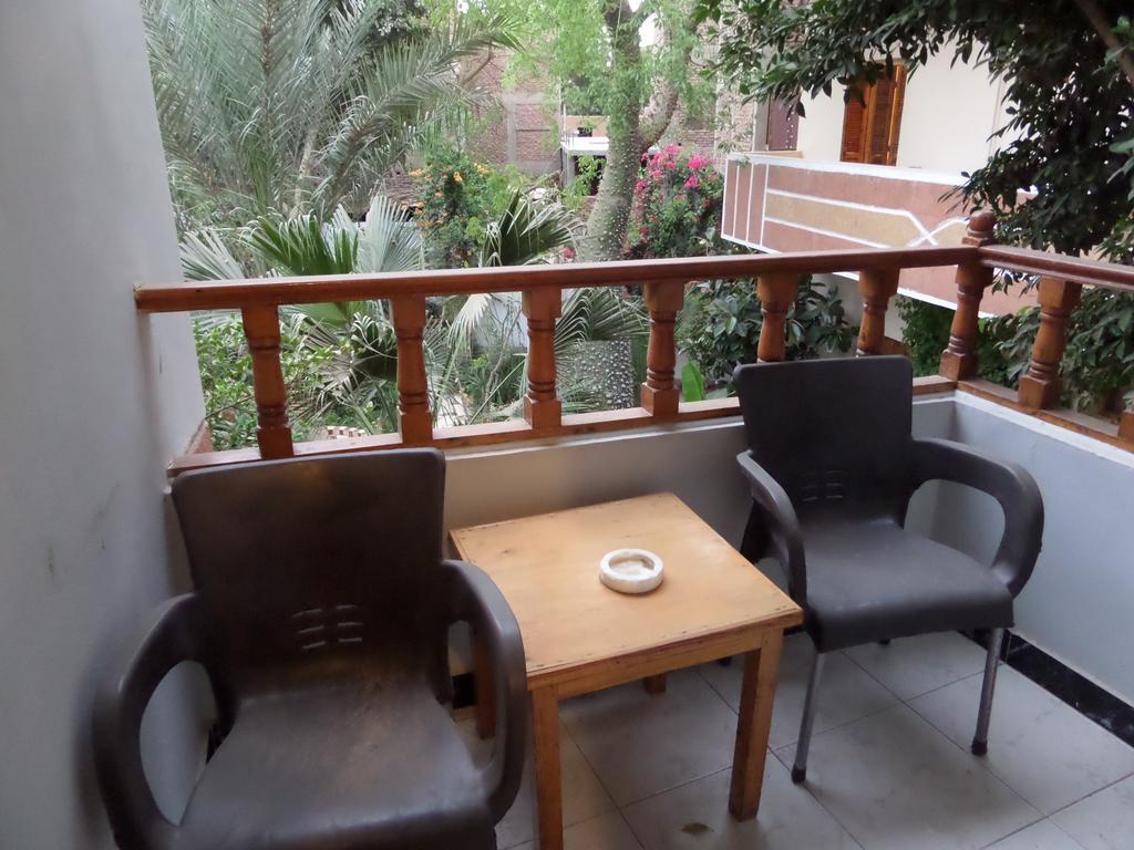 Amon Hotel Luxor Exterior photo