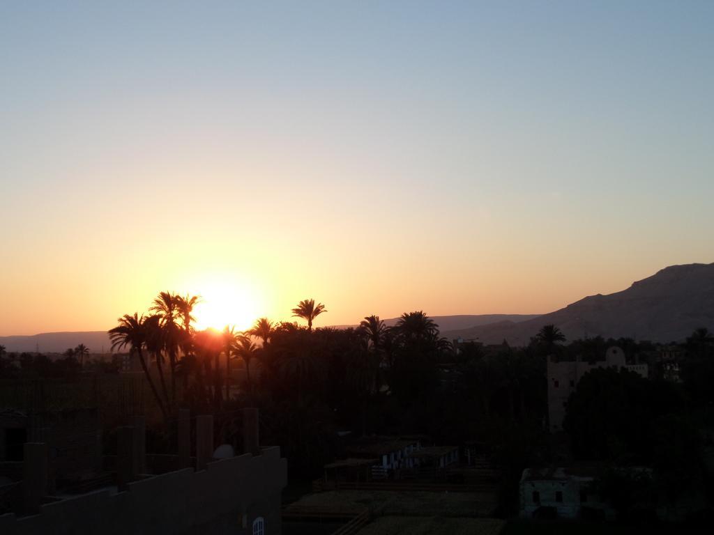 Amon Hotel Luxor Exterior photo